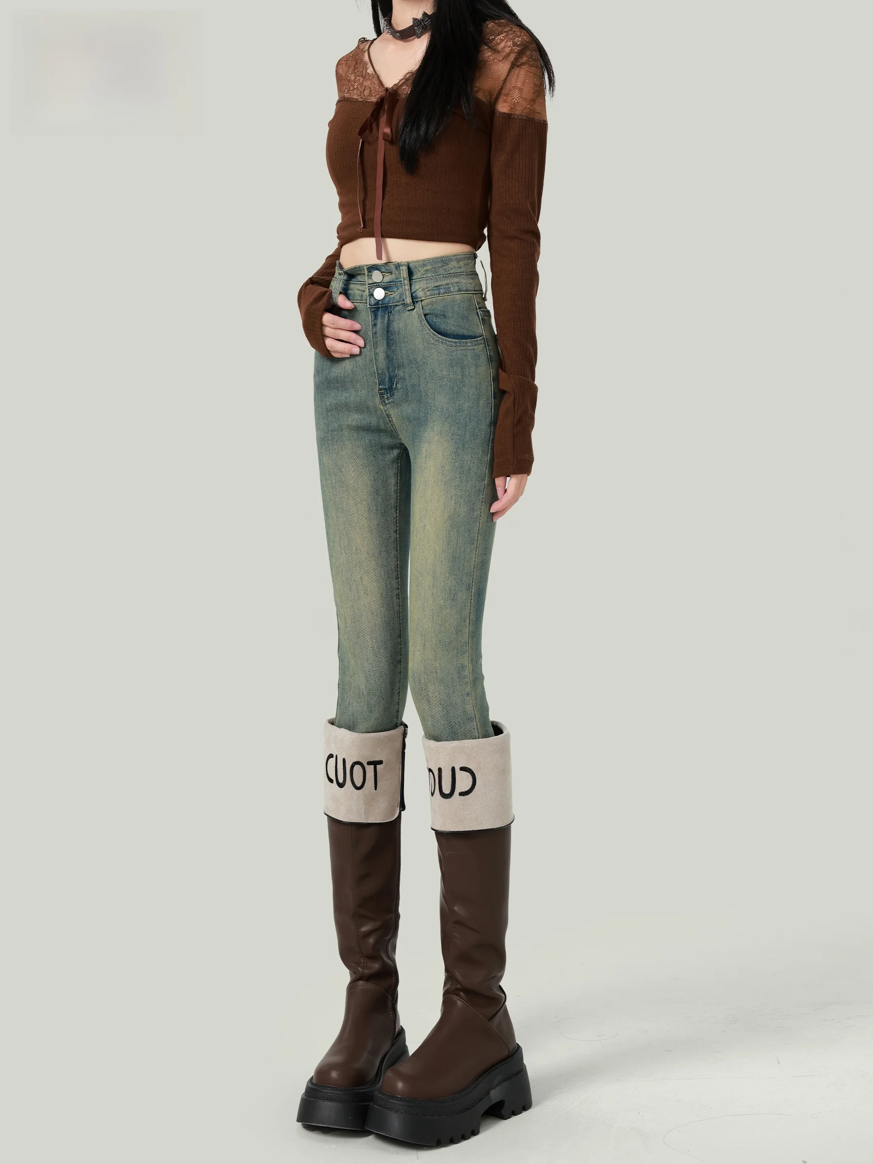 Retro High Waist Slim Fit Denim Jeans Women's Fall 2025 New Small Size Slimming Elastic Pencil Pants Cotton Polyester Blend
Retro High Waist Slim Fit Denim Jeans Women's Fall 2025 New Small Size Slimming Elastic Pencil Pants Cotton Polyester Blend