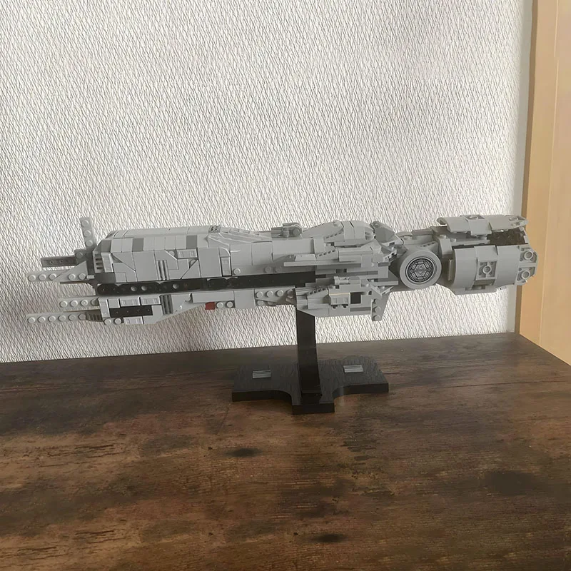 Stock 708PCS MOC Aliens Iconic Spaceship The USS Sulaco Starship Building Blocks Set DIY Assemble Bricks Model Kids Toys Gifts
Stock 708PCS MOC Aliens Iconic Spaceship The USS Sulaco Starship Building Blocks Set DIY Assemble Bricks Model Kids Toys Gifts