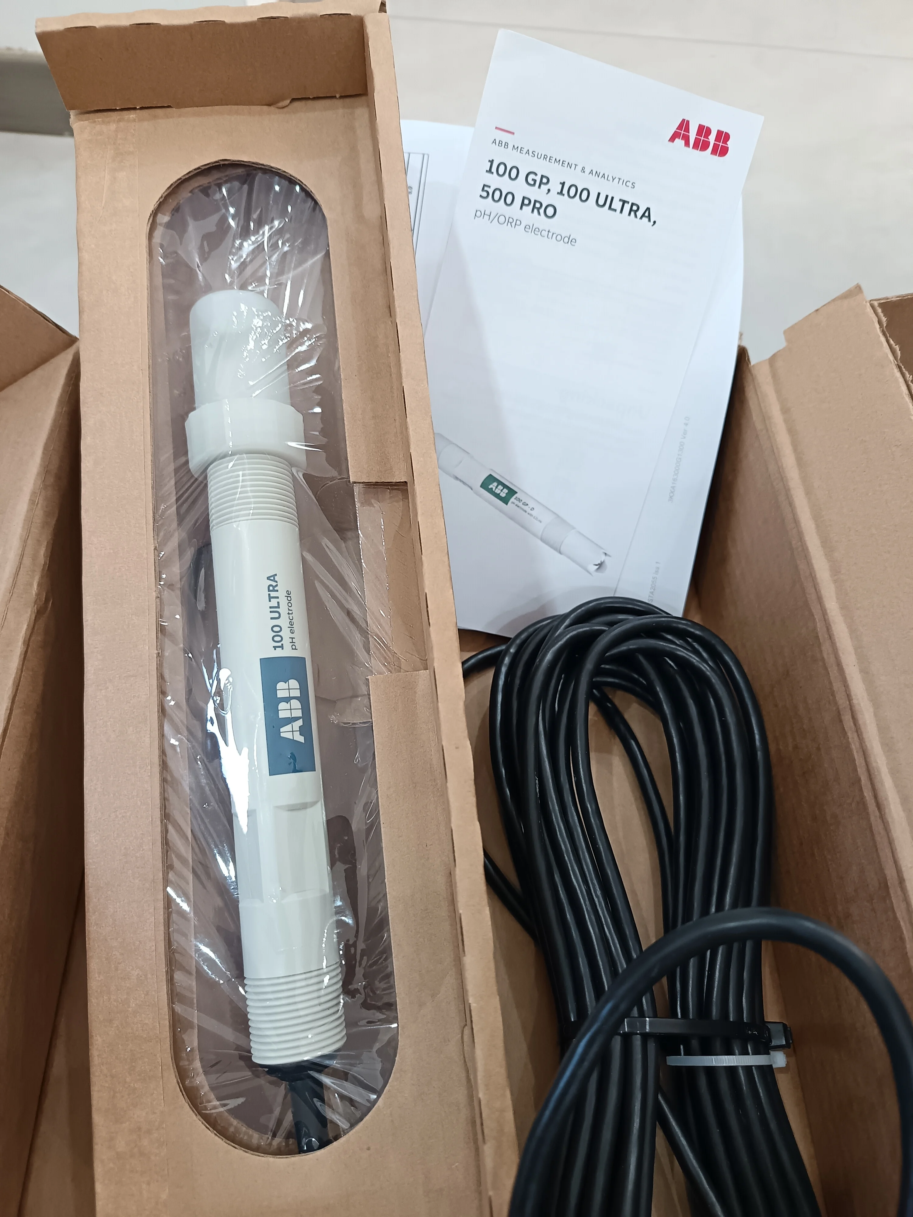 2026 100 Ultra Series pH ORP Sensor ABB Original Manufacturer Long-Term Stable Wastewater Process Monitoring Durable Analyzer Se
2026 100 Ultra Series pH ORP Sensor ABB Original Manufacturer Long-Term Stable Wastewater Process Monitoring Durable Analyzer Se