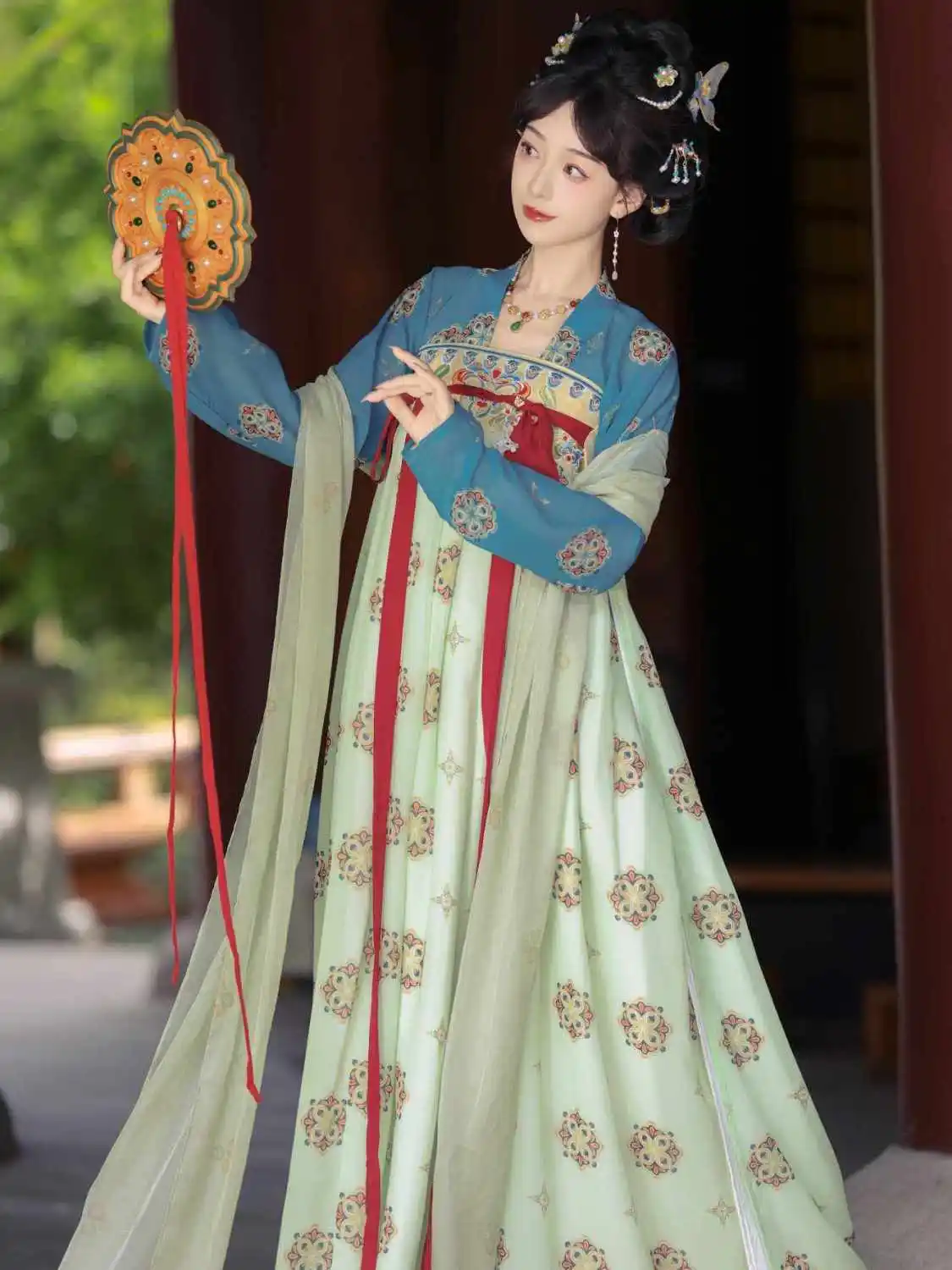Комплект Hanfu Dynasty Tang-женский элегантный китайский костюм Ruqun с высокой талией, косплей для женщин, повседневная одежда Hanfu Femme 
Комплект Hanfu Dynasty Tang-женский элегантный китайский костюм Ruqun с высокой талией, косплей для женщин, повседневная одежда Hanfu Femme
