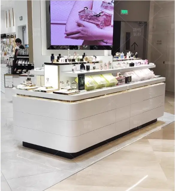 Cosmetics display cabinet Nakashima product display cabinet Nakashima display rack rack makeup acrylic counter display stand
Cosmetics display cabinet Nakashima product display cabinet Nakashima display rack rack makeup acrylic counter display stand