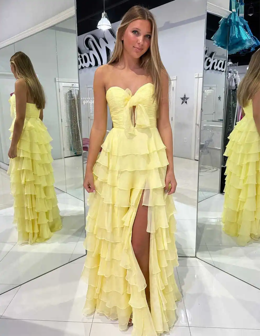 Customized Strapless Prom Dresses Chiffon Layered Floor Length vestidos de fiesta Sweetheart Backless Evening Dresses Women
Customized Strapless Prom Dresses Chiffon Layered Floor Length vestidos de fiesta Sweetheart Backless Evening Dresses Women