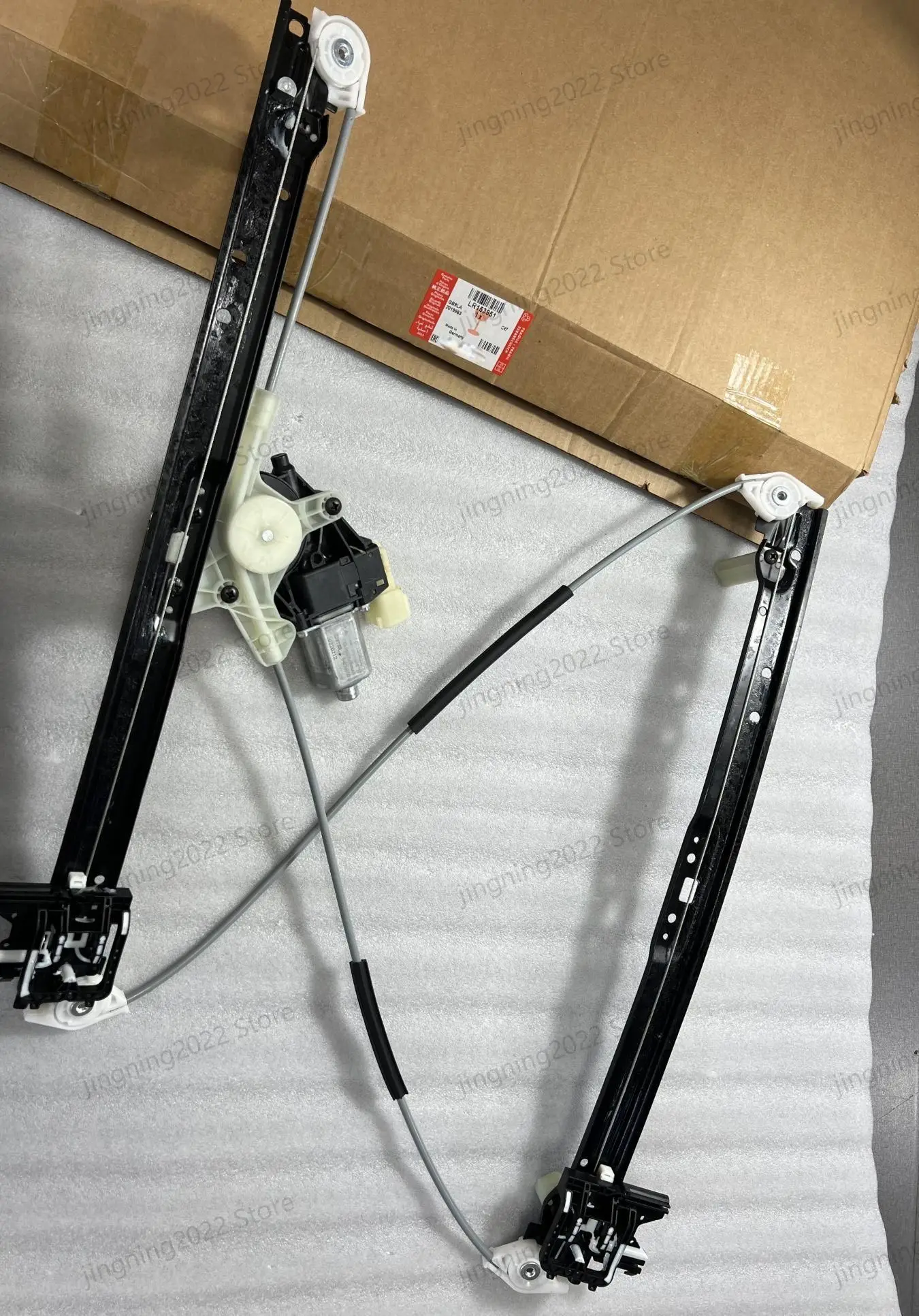 Elevator assembly right front window regulator suitable for Range Rover Sport 2014-2020 Window regulator assembly LR153951
Elevator assembly right front window regulator suitable for Range Rover Sport 2014-2020 Window regulator assembly LR153951