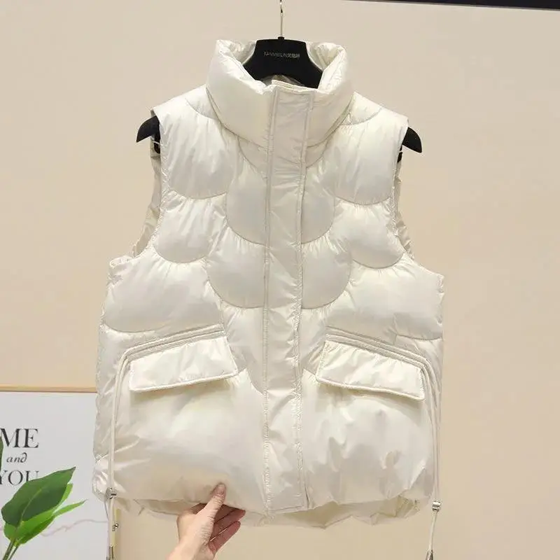 New Autumn and Winter Down Cotton Vest Women's Shiny Casual Loose Waistcoat Jacket
New Autumn and Winter Down Cotton Vest Women's Shiny Casual Loose Waistcoat Jacket