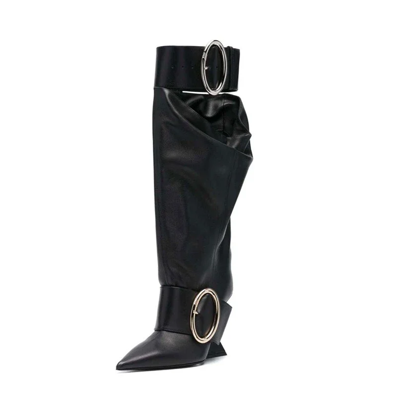 2023 European And American Designer Brand Runway Boots, Women's Fashion Belt Buckle Decoration, Irregular Heel Sleeve Boots
2023 European And American Designer Brand Runway Boots, Women's Fashion Belt Buckle Decoration, Irregular Heel Sleeve Boots