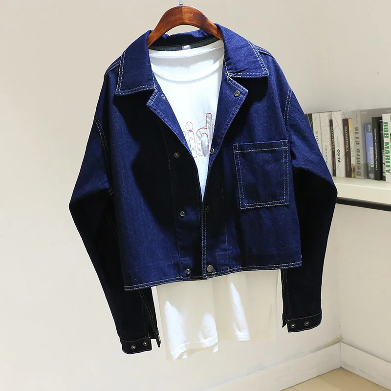 2023 Spring Dark Blue Denim Jacket Coat Women Harajuku Loose Short Outerwear Korean Big Pocket Long Sleeve Jeans Jackets Female
2023 Spring Dark Blue Denim Jacket Coat Women Harajuku Loose Short Outerwear Korean Big Pocket Long Sleeve Jeans Jackets Female