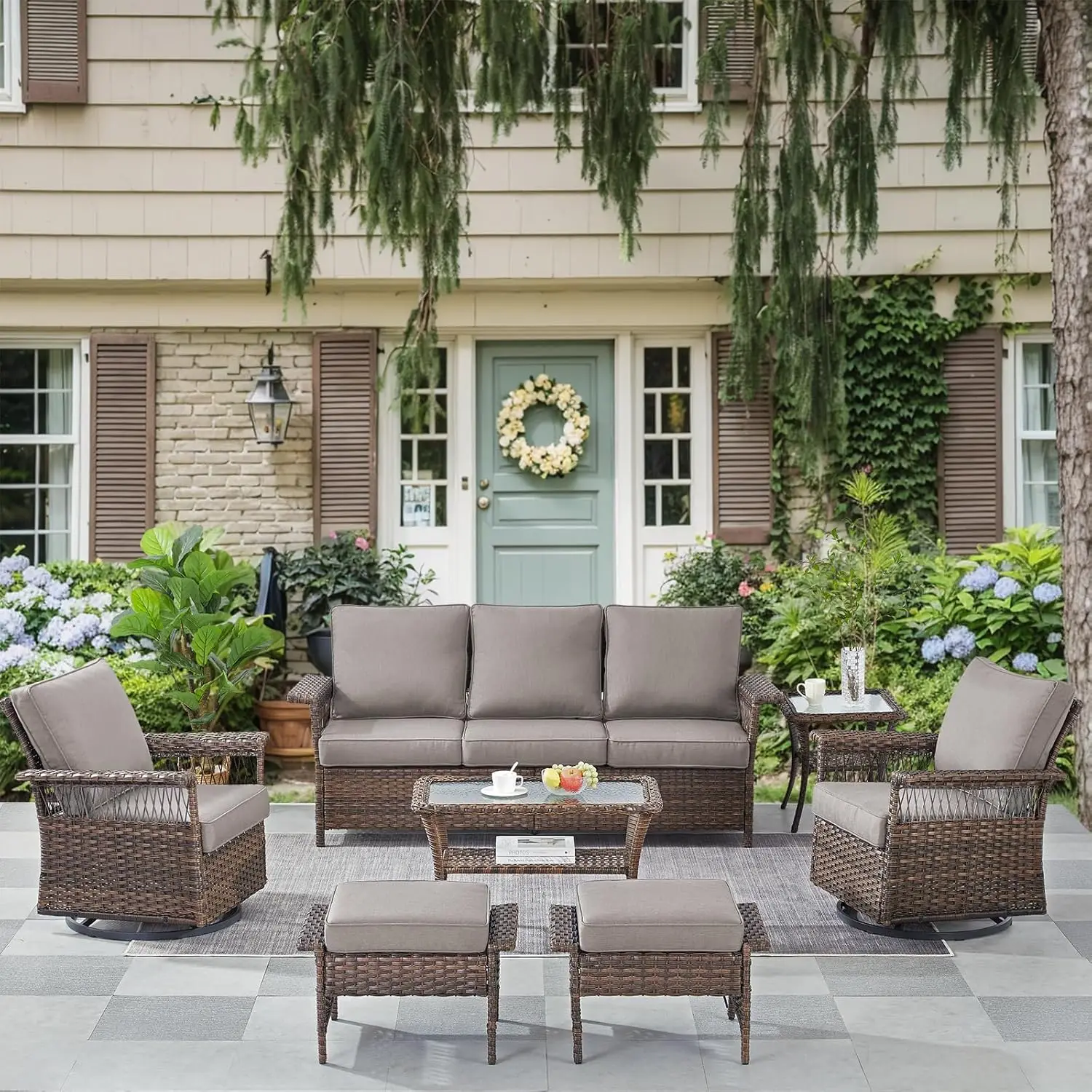 Комплект из 7 предметов: диван для патио из искусственного ротанга, вращающиеся кресла-глайдеры, пуфы, кофейные и приставные столики, серые подушки, коричневый цвет, на заказ
Комплект из 7 предметов: диван для патио из искусственного ротанга, вращающиеся кресла-глайдеры, пуфы, кофейные и приставные столики, серые подушки, коричневый цвет, на заказ