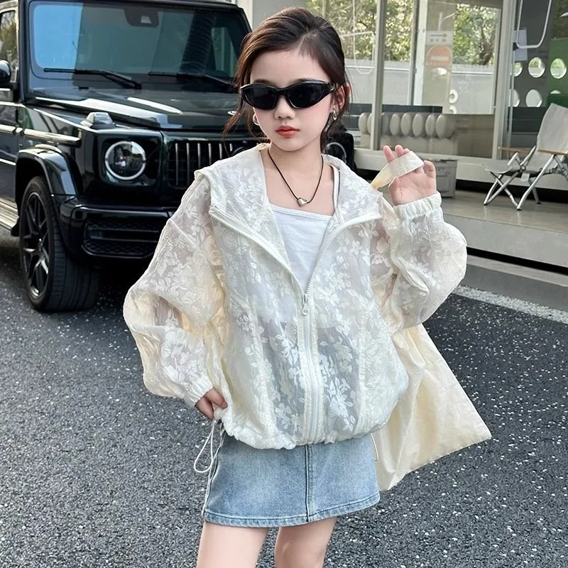 Children's Sporty Breathable Light Weight Hooded Sun Protection Clothing Lace Detail Quick Dry Polyester Fibre Summer Wear
Children's Sporty Breathable Light Weight Hooded Sun Protection Clothing Lace Detail Quick Dry Polyester Fibre Summer Wear