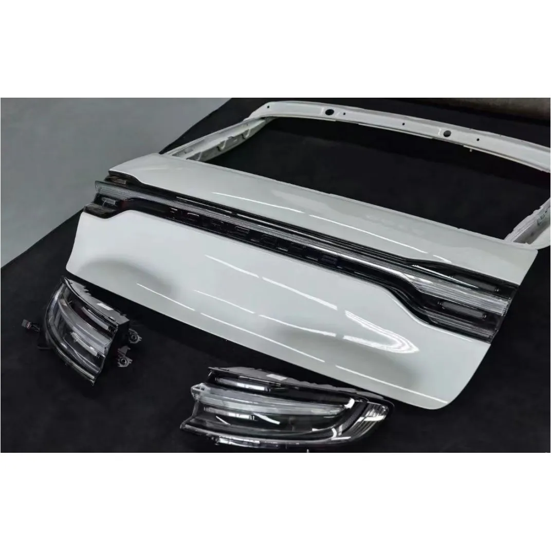 Body Kit for Macan Modification Rear Door with Rear Lamp
Body Kit for Macan Modification Rear Door with Rear Lamp