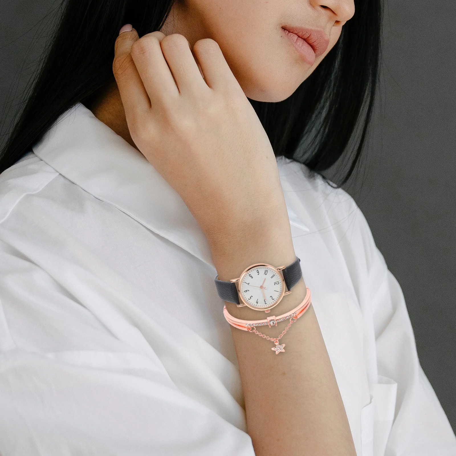Quartz Watches Bracelet Set Delicate Black Fashionable Casual Wear Accurate Skin Friendly Watch Timing Elegant Design Daily
Quartz Watches Bracelet Set Delicate Black Fashionable Casual Wear Accurate Skin Friendly Watch Timing Elegant Design Daily
