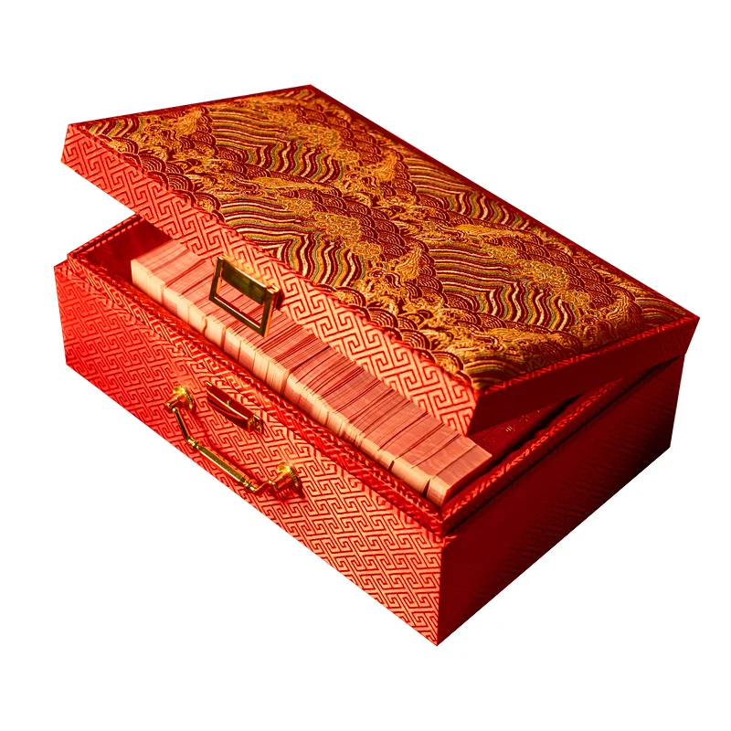 Engagement Wedding Engagement Gift Gold Supplies Daquan High-end Three Gold Bride
Engagement Wedding Engagement Gift Gold Supplies Daquan High-end Three Gold Bride