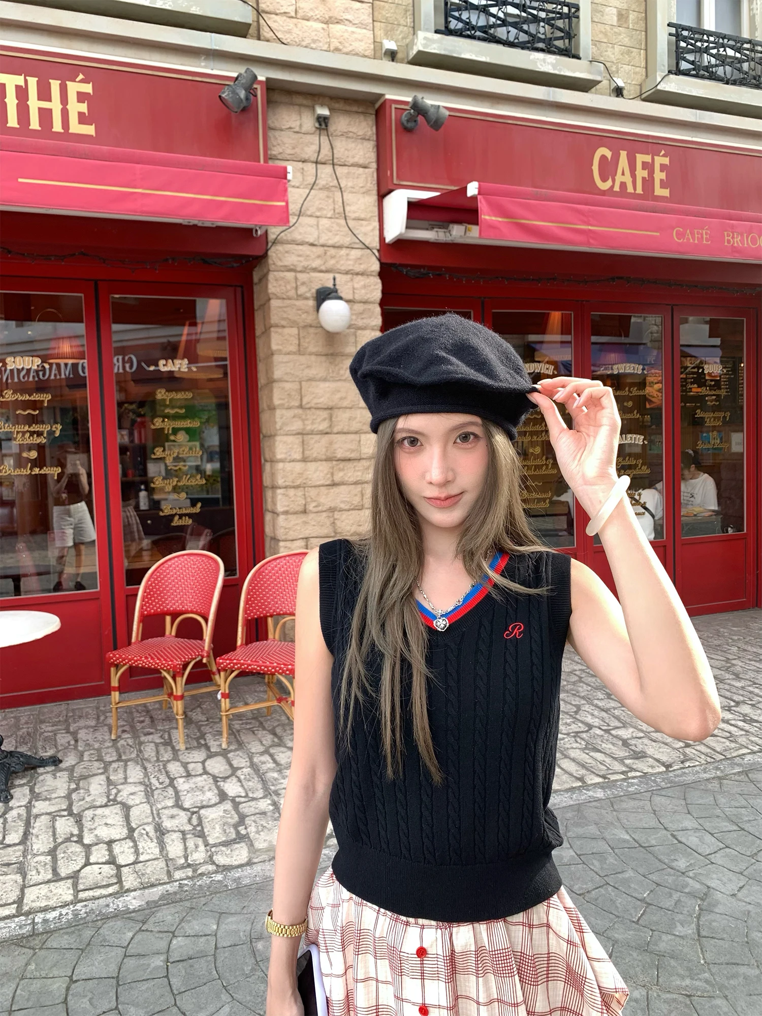 Женский вязаный жилет PPLAND с V-образным вырезом, вышивкой и узором «косы», корейский стиль, стандартный крой, смесовая ткань из полиэстера
Женский вязаный жилет PPLAND с V-образным вырезом, вышивкой и узором «косы», корейский стиль, стандартный крой, смесовая ткань из полиэстера