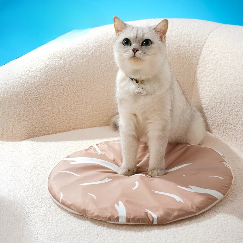 Pet Ice Pad Nest Dog Cushion Mat Cat Mat Summer Sleeping Pad Summer Cooling Artifact
Pet Ice Pad Nest Dog Cushion Mat Cat Mat Summer Sleeping Pad Summer Cooling Artifact