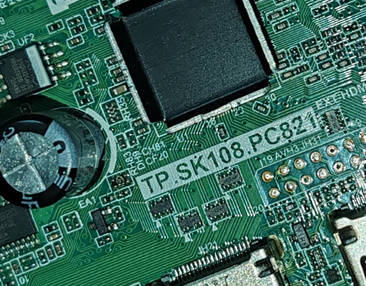 TP.SK108.PC821 LED TV Three in one TV motherboard for 108W 450MA 120--180v
TP.SK108.PC821 LED TV Three in one TV motherboard for 108W 450MA 120--180v