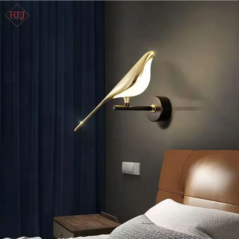 Magpie Creative Bird Wall Lamp Modern and Minimalist Bedroom Bedside Lamp Living Room Nordic Corridor Staircase Lamp
Magpie Creative Bird Wall Lamp Modern and Minimalist Bedroom Bedside Lamp Living Room Nordic Corridor Staircase Lamp