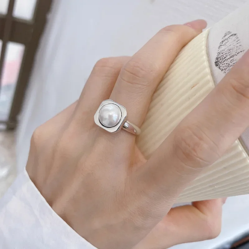925 Sterling Silver Square Geometry Pearl Ring for Women Girl Korean Fashion Fine Jewelry Personalized Accessories Dropshipping
925 Sterling Silver Square Geometry Pearl Ring for Women Girl Korean Fashion Fine Jewelry Personalized Accessories Dropshipping
