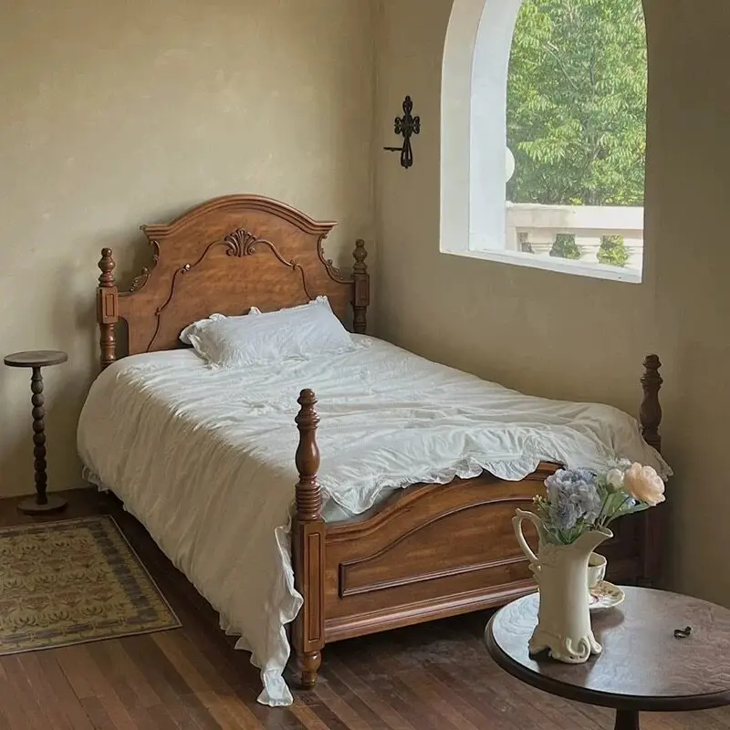 Medieval single double bed French retro master bedroom boy girl princess bed
Medieval single double bed French retro master bedroom boy girl princess bed
