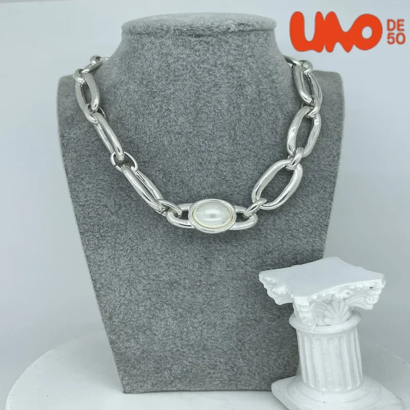 2025 Best Selling Exquisite High Quality UNO DE 50 Fashion Classic 925 Necklace Jewelry Daily Collocation Holiday Romantic Gifts
2025 Best Selling Exquisite High Quality UNO DE 50 Fashion Classic 925 Necklace Jewelry Daily Collocation Holiday Romantic Gifts