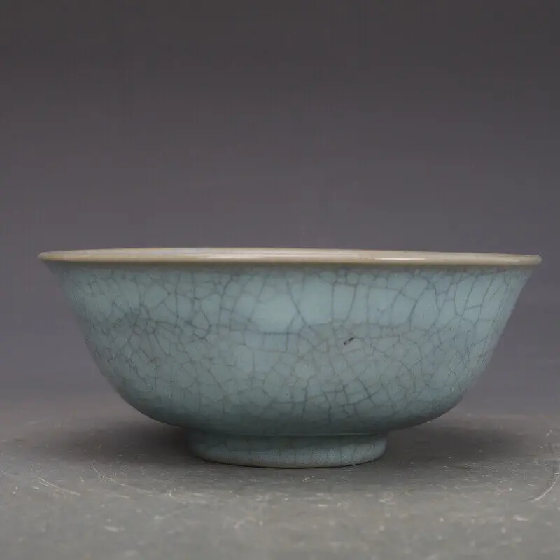 5.5" Collection Chinese Song Porcelain Ru Kiln Lavender Grey Glaze Hacking Bowl
5.5" Collection Chinese Song Porcelain Ru Kiln Lavender Grey Glaze Hacking Bowl