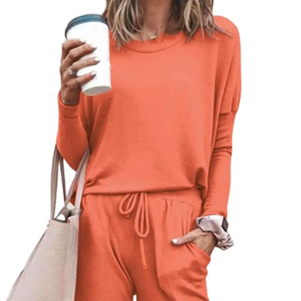 Женский спортивный костюм, толстовка с круглым вырезом и длинными рукавами на шнурке, спортивные штаны с эластичной резинкой на талии, женский модный спортивный топ, длинный брючный костюм
Женский спортивный костюм, толстовка с круглым вырезом и длинными рукавами на шнурке, спортивные штаны с эластичной резинкой на талии, женский модный спортивный топ, длинный брючный костюм