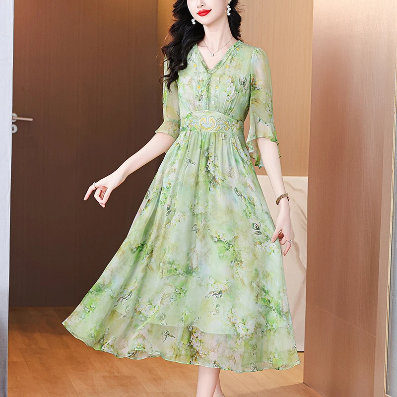 2025 Spring Summer Floral Silk Beach Midi Sundress Women Boho Fashion Casual Light Dress Korean Elegant Luxury Festival Vestidos
2025 Spring Summer Floral Silk Beach Midi Sundress Women Boho Fashion Casual Light Dress Korean Elegant Luxury Festival Vestidos