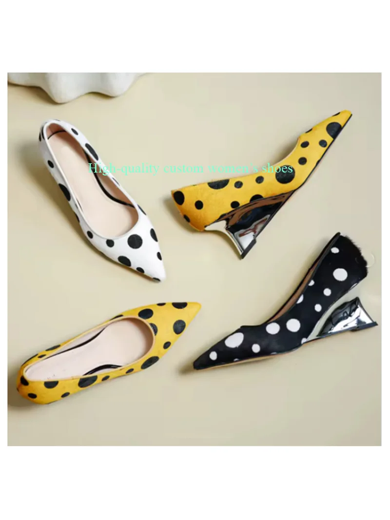 Polka Dots Pointed Toe Metal Wedge Heels Shallow Elegant Women's Shoes Yellow Model Manual Production Women's Luxury High Heels
Polka Dots Pointed Toe Metal Wedge Heels Shallow Elegant Women's Shoes Yellow Model Manual Production Women's Luxury High Heels
