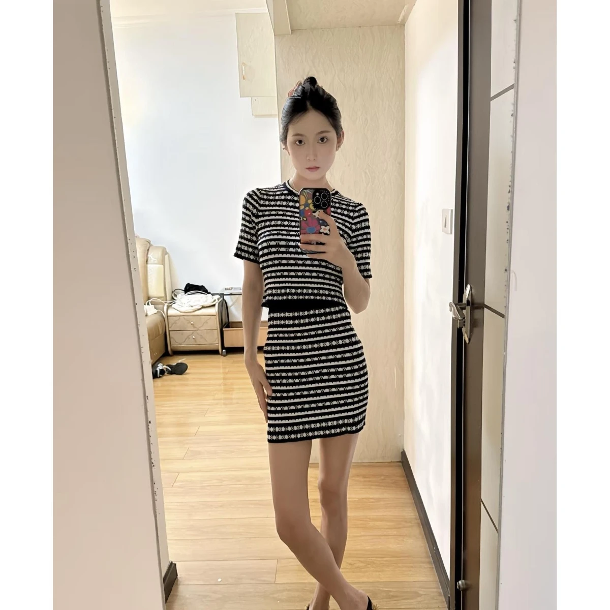 Slim Fit High Waist ort Skirt And Knitted Top Color Blo Stripe Design Women's Faion Set Summer Collection Polyester
Slim Fit High Waist ort Skirt And Knitted Top Color Blo Stripe Design Women's Faion Set Summer Collection Polyester