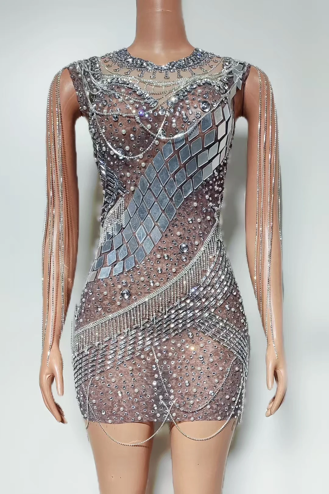 Mesh Tight And Sexy Rhinestone Tassel PearlSequin Hip Hugging Short Skirt Party Nightclub Barrampoline Performance Costume W009
Mesh Tight And Sexy Rhinestone Tassel PearlSequin Hip Hugging Short Skirt Party Nightclub Barrampoline Performance Costume W009