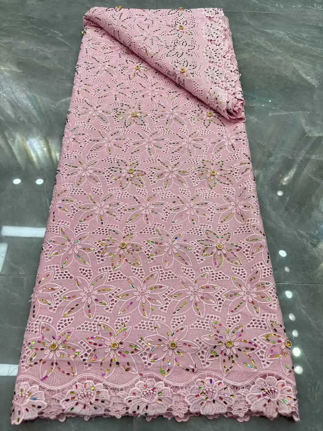 2026 Luxurious Delicate Soft Cotton Fabric with Bigger Stones–Elegant High-Quality Laser Lace for Wedding&Evening Dress
2026 Luxurious Delicate Soft Cotton Fabric with Bigger Stones–Elegant High-Quality Laser Lace for Wedding&Evening Dress