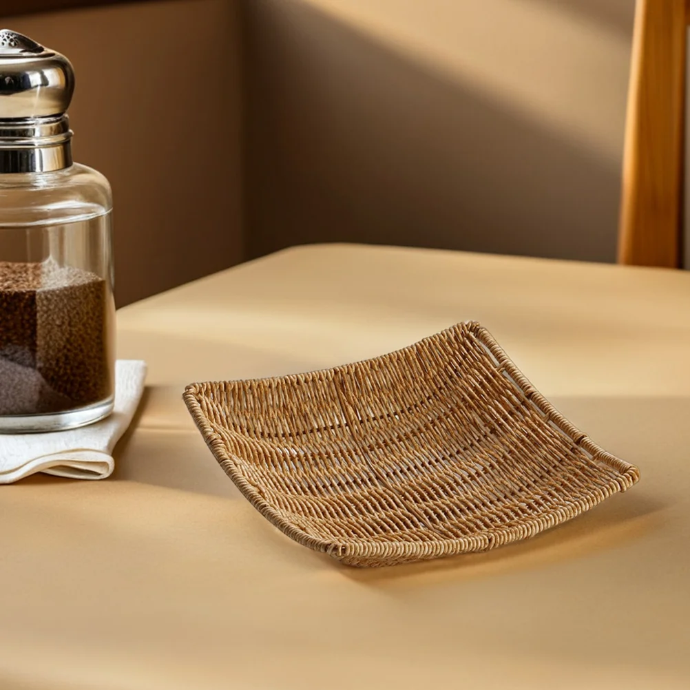 2Pcs Handwoven Faux Rattan Fruit Basket Imitation Rattan Tray Kitchen Snack Serving Basket for Home Fruit Holder
2Pcs Handwoven Faux Rattan Fruit Basket Imitation Rattan Tray Kitchen Snack Serving Basket for Home Fruit Holder