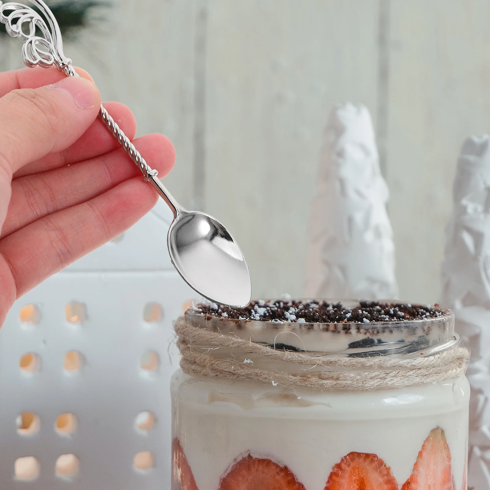 5 Pcs Coffee Spoons Vintage Zinc Alloy Small Dessert Forks Lightweight Kitchen Essentials Reusable Stirring
5 Pcs Coffee Spoons Vintage Zinc Alloy Small Dessert Forks Lightweight Kitchen Essentials Reusable Stirring