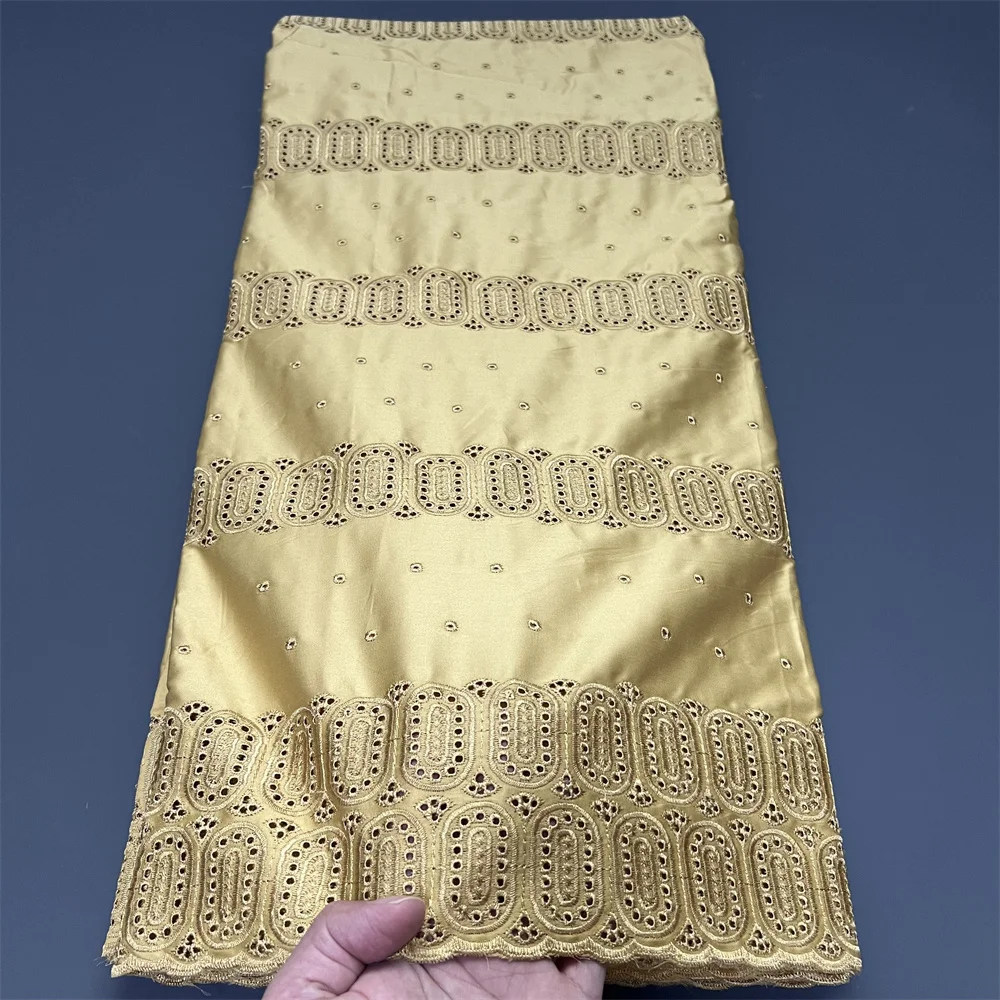 2025 Polish Luxe lace High Quality African Nigerian Pure Tulle Damask Lace Fabric Embroidery Party Dress Sequins Cotton 5 yards
2025 Polish Luxe lace High Quality African Nigerian Pure Tulle Damask Lace Fabric Embroidery Party Dress Sequins Cotton 5 yards