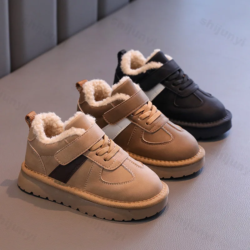Детские теплые волосатые низкие массивные повседневные зимние ботинки в стиле ретро, зима 2024, модная универсальная плюшевая удобная хлопковая обувь для мальчиков
Детские теплые волосатые низкие массивные повседневные зимние ботинки в стиле ретро, зима 2024, модная универсальная плюшевая удобная хлопковая обувь для мальчиков