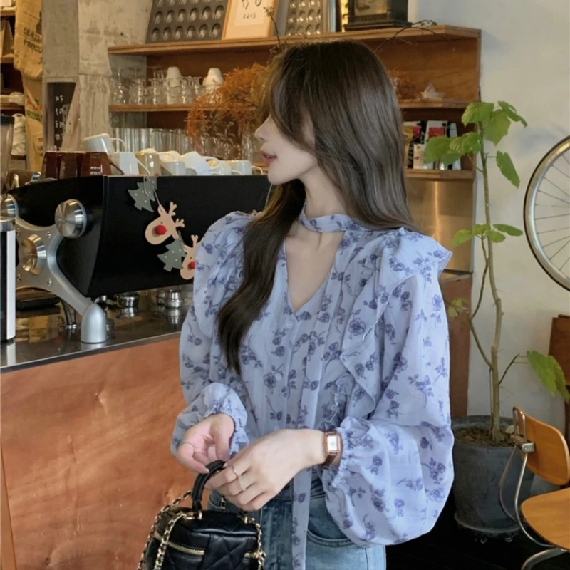 Spring New French Floral Print Women Shirt V-neck Single-breasted Ruffled Lace-up Tops Loose Causal Versatile Blouse Female
Spring New French Floral Print Women Shirt V-neck Single-breasted Ruffled Lace-up Tops Loose Causal Versatile Blouse Female