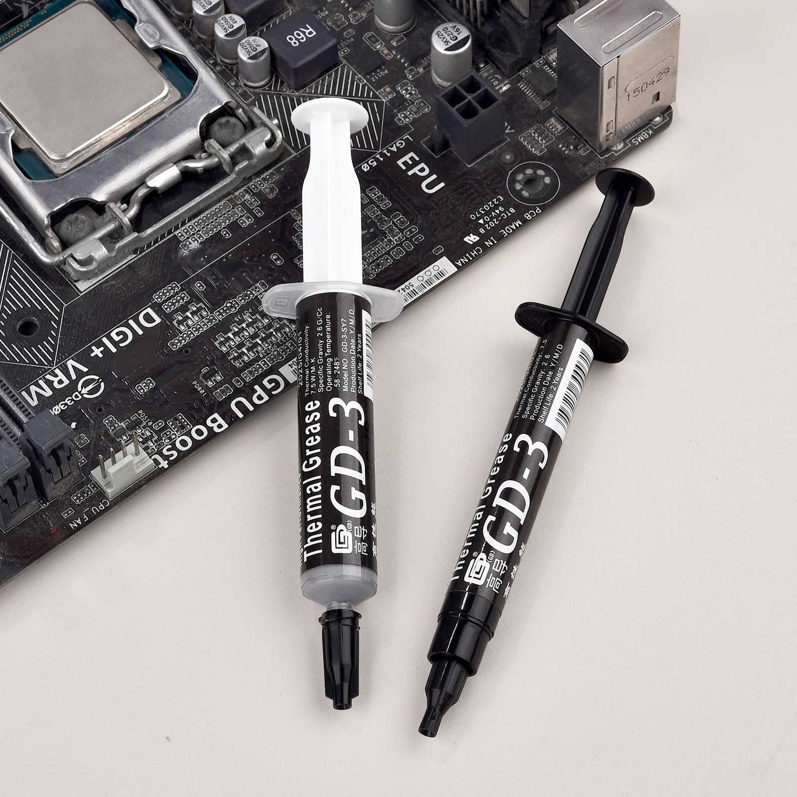 3/7g GD-3 Thermal Paste Tube Conductivity Silicone Grease Heat Dissipation For CPU Heat Sink Cooling Cooler Compound Silicone
3/7g GD-3 Thermal Paste Tube Conductivity Silicone Grease Heat Dissipation For CPU Heat Sink Cooling Cooler Compound Silicone
