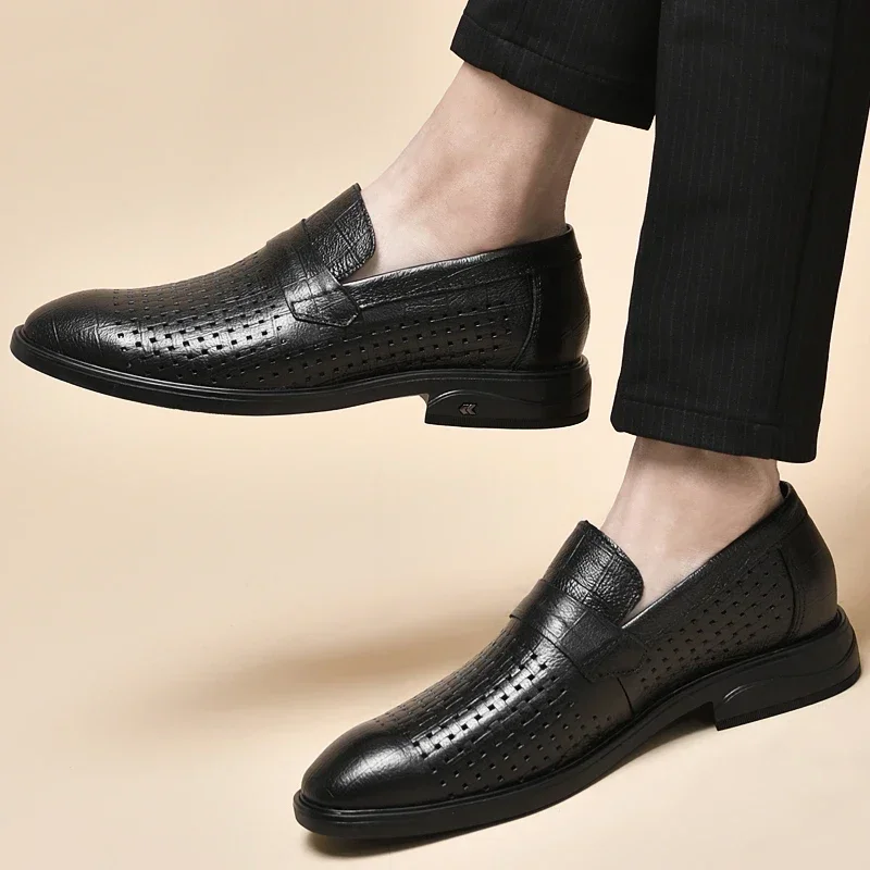 Shoes for Men 2023 Fashion Slip on Leather Casual Shoes Spring and Autumn Solid Hollow Breathable Square Root Business Shoes
Shoes for Men 2023 Fashion Slip on Leather Casual Shoes Spring and Autumn Solid Hollow Breathable Square Root Business Shoes