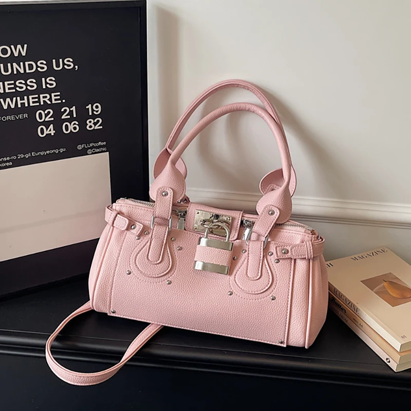 Women new handbags large Messenger Bag female Shoulder handbags Fashion Ladies Crossbody Bags Female Bolsas
Women new handbags large Messenger Bag female Shoulder handbags Fashion Ladies Crossbody Bags Female Bolsas