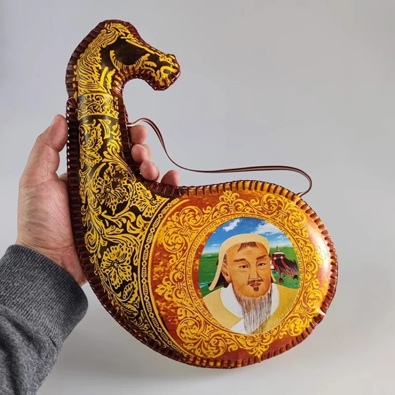 Mongolian Characteristic Leather Wine Pot, Ethnic Style Performance Prop, Hand-held Flat Bag
Mongolian Characteristic Leather Wine Pot, Ethnic Style Performance Prop, Hand-held Flat Bag