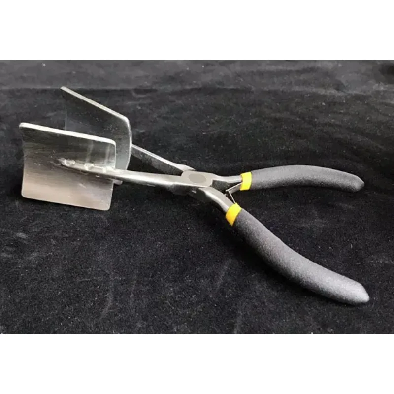 Arc Lamp Tongs, Small Arc Tongs, Rose Petal Tongs, Hot Glass/lamp DIY Special, High Temperature Resistant Clamping Tool
Arc Lamp Tongs, Small Arc Tongs, Rose Petal Tongs, Hot Glass/lamp DIY Special, High Temperature Resistant Clamping Tool