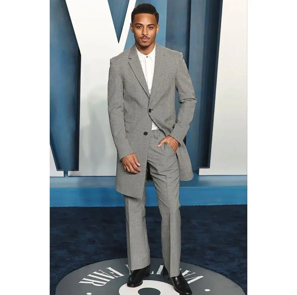 Grey Long Single Breasted Men Suit Two Pieces(Jacket+Pants) High Quality Lapel Outfits Chic Casual Party Prom Wedding Set
Grey Long Single Breasted Men Suit Two Pieces(Jacket+Pants) High Quality Lapel Outfits Chic Casual Party Prom Wedding Set