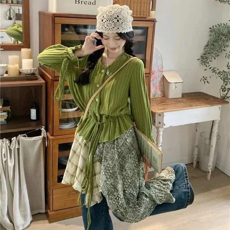 Women Mori Style Spring Summer Green Drawstring Knit Cardigan Irregular Plaid Floral Skirt 2Pcs Outfit Set
Women Mori Style Spring Summer Green Drawstring Knit Cardigan Irregular Plaid Floral Skirt 2Pcs Outfit Set