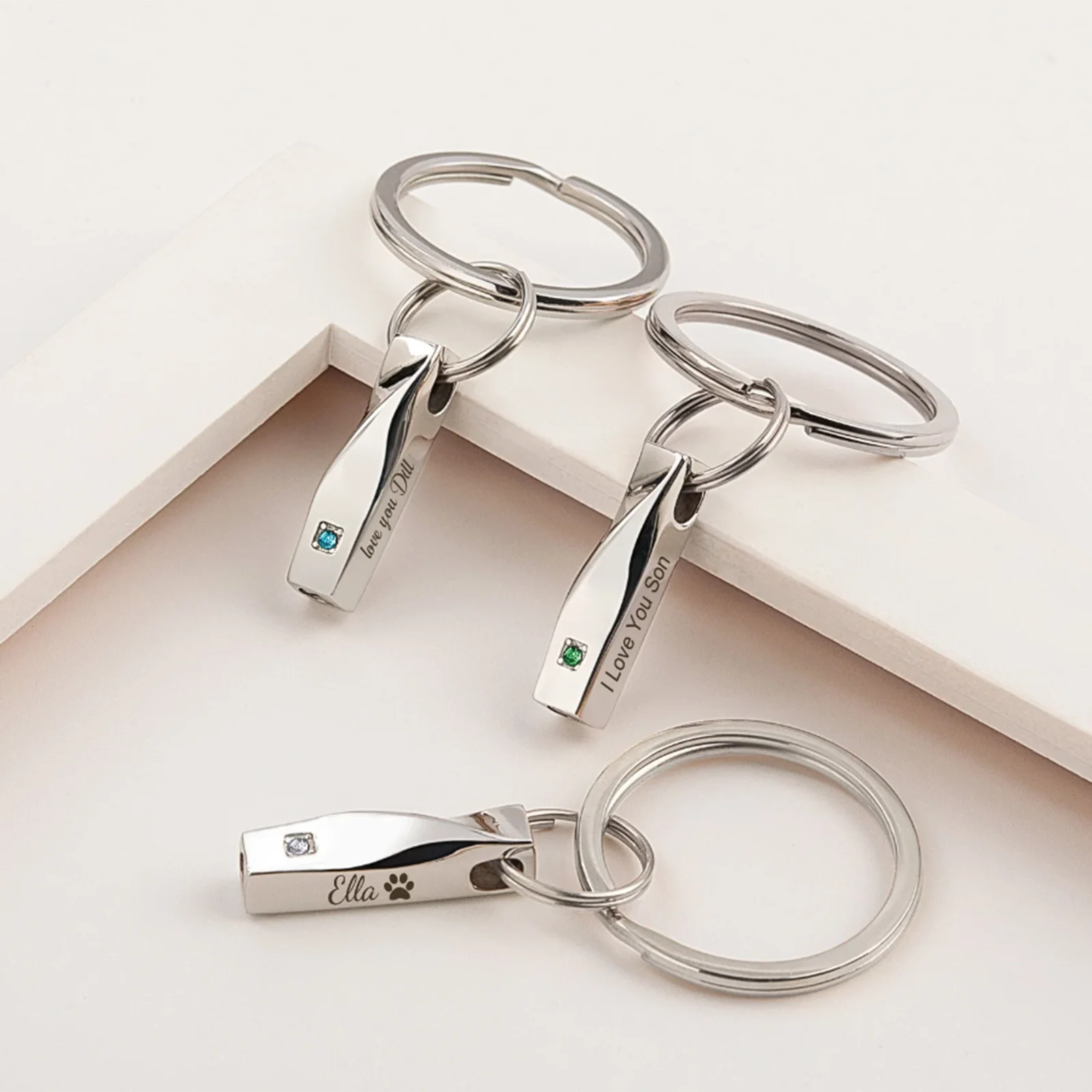 Cremation Keychain for Pets ashes Personalized Sainless Steel Ashes Keychain Twisted Bar Cremation Urn Keyrings Gift
Cremation Keychain for Pets ashes Personalized Sainless Steel Ashes Keychain Twisted Bar Cremation Urn Keyrings Gift