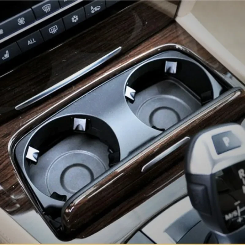 For BMW 7 Series F01 F02 F04 2008-15 Car Front Center Console Water Cup Holder Interior Accessories(Replacement Part)
For BMW 7 Series F01 F02 F04 2008-15 Car Front Center Console Water Cup Holder Interior Accessories(Replacement Part)