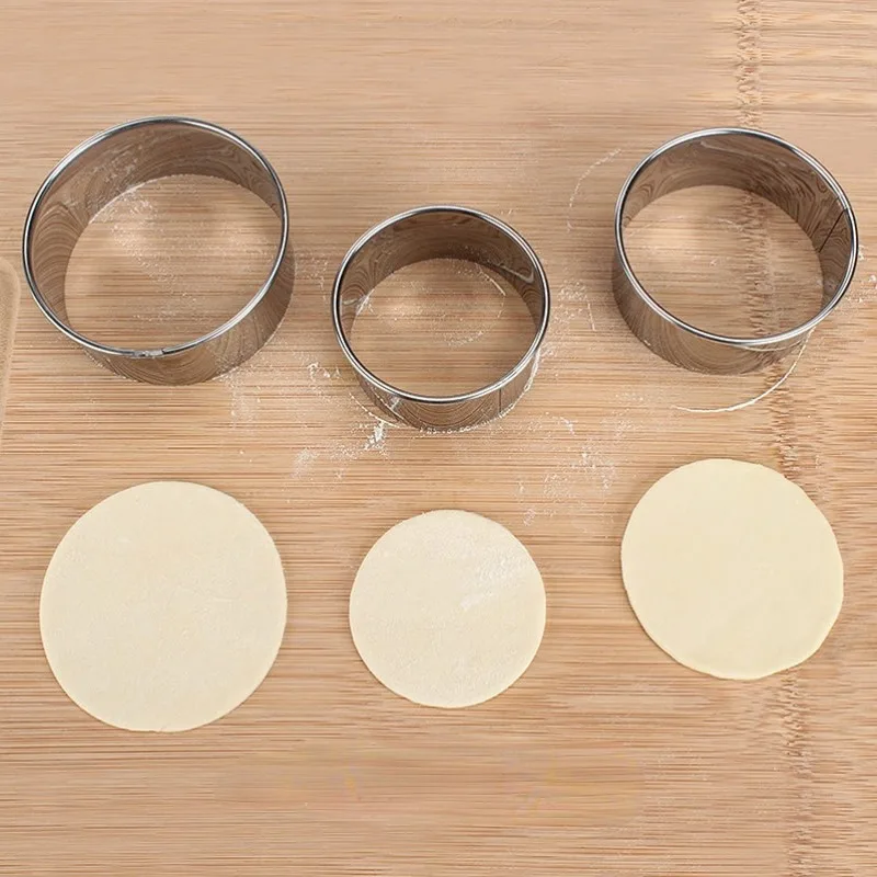 3PCS Round Stainless Steel Biscuit Mold Dumpling Skin Cutting Mold DIY Biscuit Pastry Cake Baking Tools Kitchen Baking Gadget
3PCS Round Stainless Steel Biscuit Mold Dumpling Skin Cutting Mold DIY Biscuit Pastry Cake Baking Tools Kitchen Baking Gadget