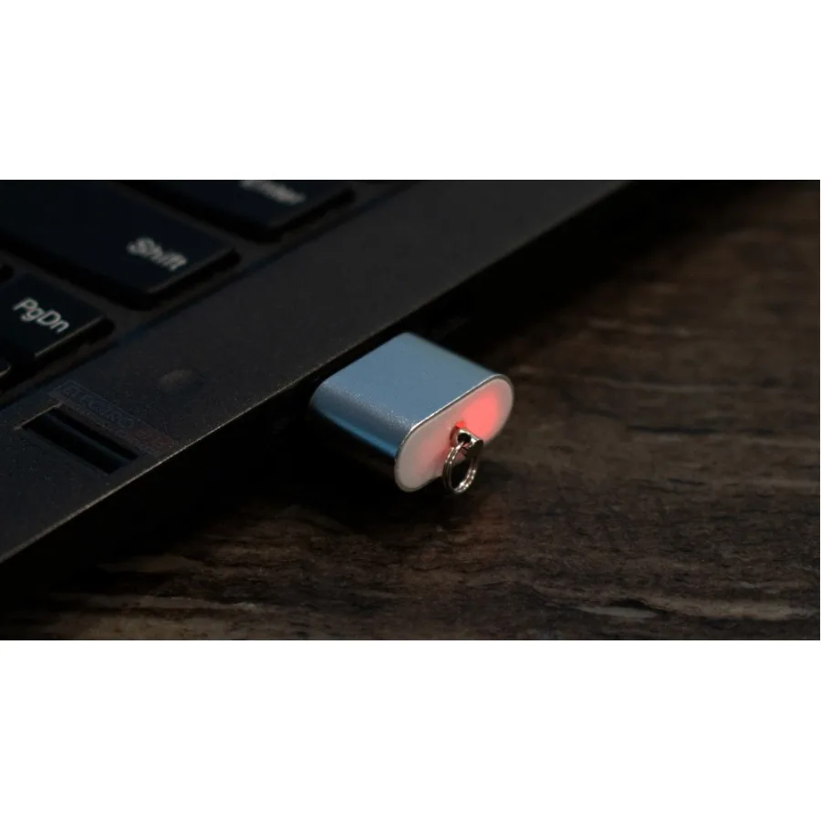Усовершенствованный считыватель Flash MicroSD для защиты от передачи данных, работает на Windows
Усовершенствованный считыватель Flash MicroSD для защиты от передачи данных, работает на Windows