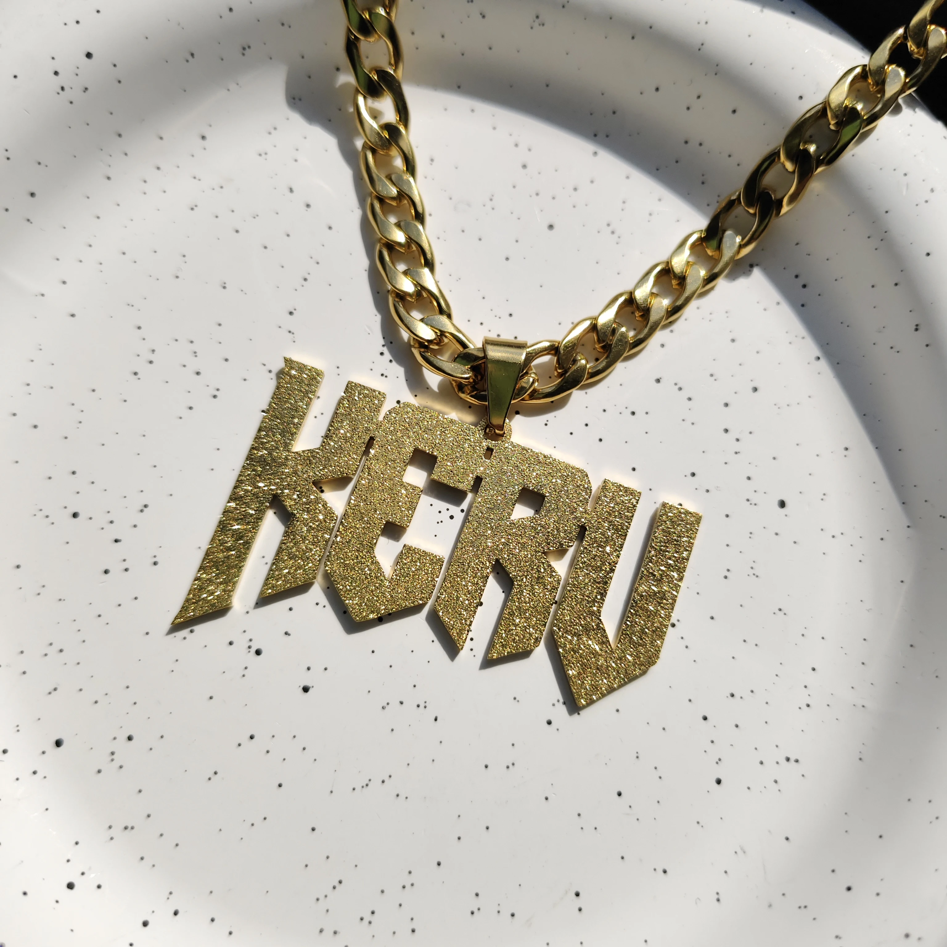 DHQH Hot-sale Customized Name 7mm Chain Frosted Nameplate Pendant Personalized Letter Pendant Necklace Jewelry Birthday Gift
DHQH Hot-sale Customized Name 7mm Chain Frosted Nameplate Pendant Personalized Letter Pendant Necklace Jewelry Birthday Gift