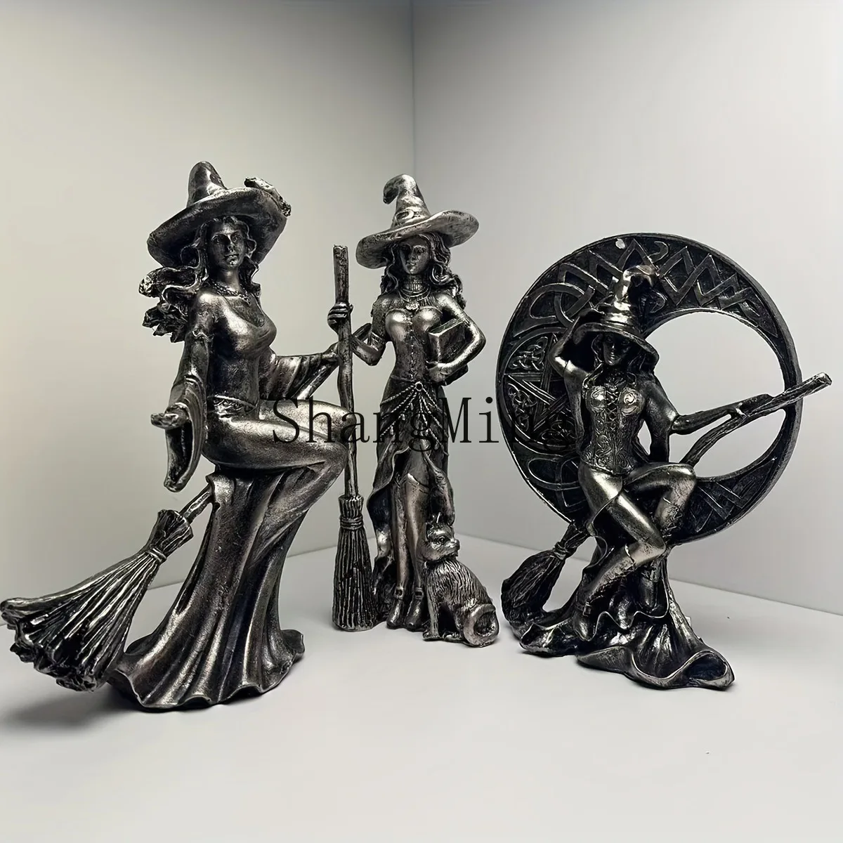 CL creative broom moon witch ornament, suitable for living room desktop home decoration, wizard statue
CL creative broom moon witch ornament, suitable for living room desktop home decoration, wizard statue