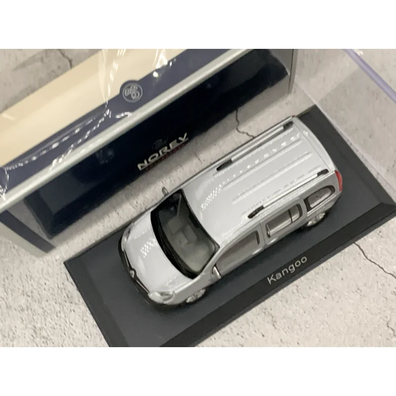 NOREV Diecast 1:43 Scale Kangoo MPV Alloy Car Model Finished Product Simulation Series Toy Automobile Souvenirs Collection Gift
NOREV Diecast 1:43 Scale Kangoo MPV Alloy Car Model Finished Product Simulation Series Toy Automobile Souvenirs Collection Gift