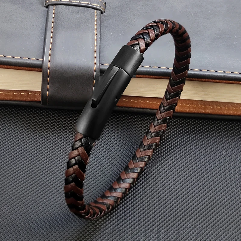 Mingao Men's Genuine Leather Bracelet Retro Bracelet Classic Press Lock Bracelet Wristband Men's and Women's Jewelry Gifts
Mingao Men's Genuine Leather Bracelet Retro Bracelet Classic Press Lock Bracelet Wristband Men's and Women's Jewelry Gifts