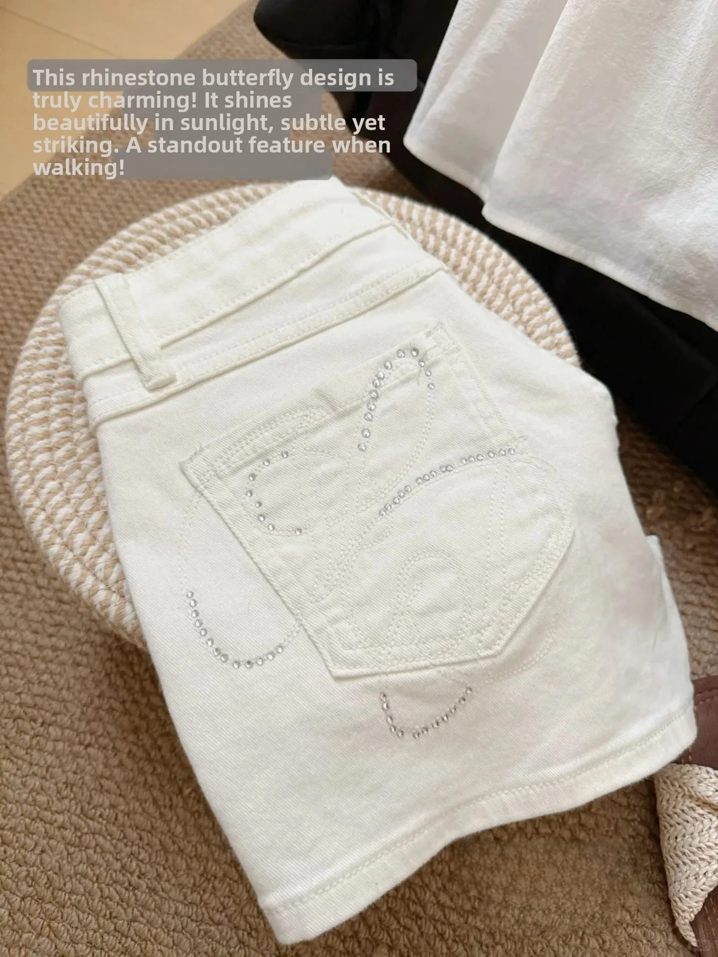 High Waist Pocket Denim Shorts Women's Summer Korean Style Ageless Beige Slim Fit Elastic Wrap around A-Line Hot Pants
High Waist Pocket Denim Shorts Women's Summer Korean Style Ageless Beige Slim Fit Elastic Wrap around A-Line Hot Pants